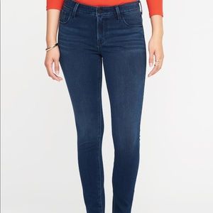 Old Navy Rockstar 24/7 Jeans